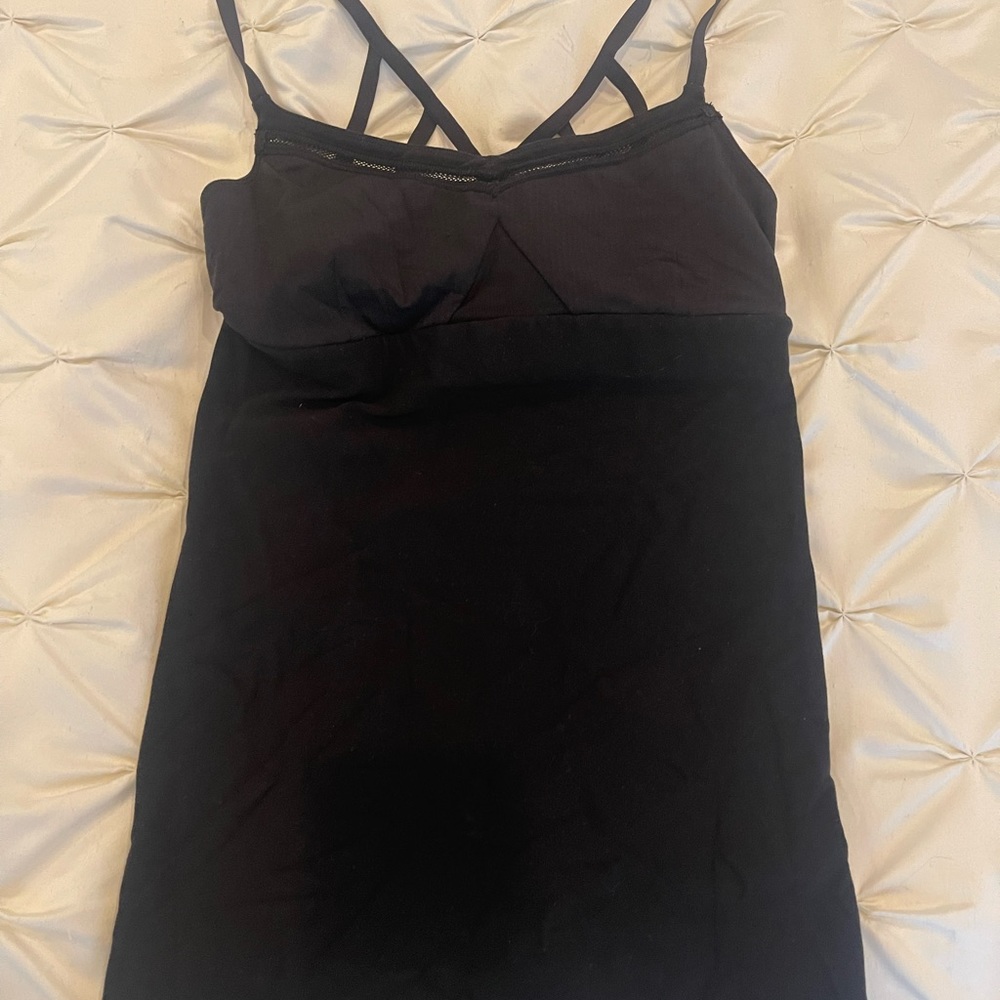 Lululemon tank